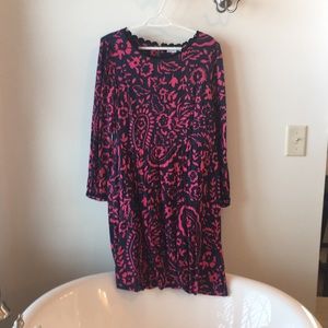 Boden dress with scalloped collar.